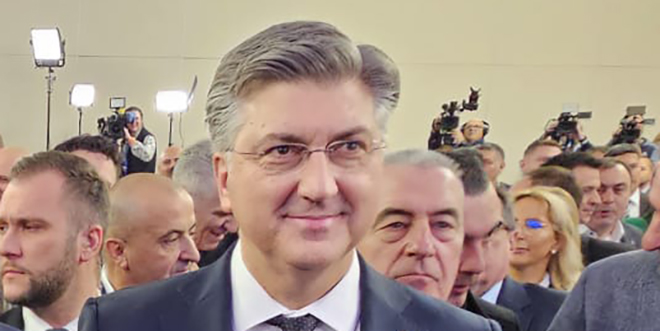 PLENKOVIĆ NAKON PORAZA: Nismo imali boljeg kandidata od Primorca. Ovo je HDZ-u poziv na buđenje