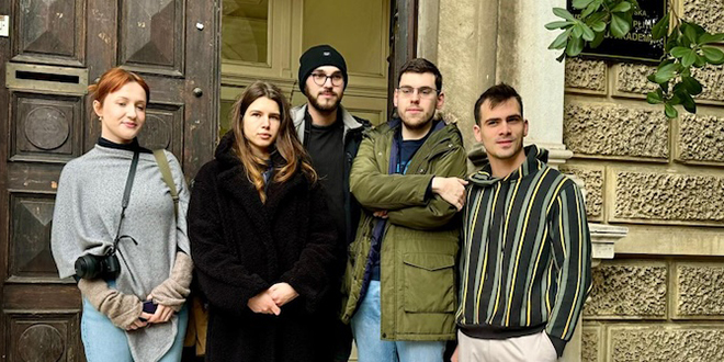 FOTO Neprimjereno ponašanje profesora u Osijeku izazvalo prosvjede studenata u više gradova, evo kako je bilo u Splitu