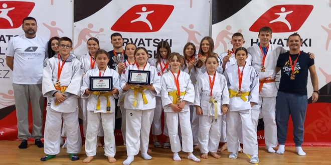 JUDO Dvostruki naslov prvaka Hrvatske za OŠ Strožanac!