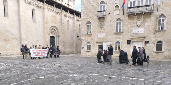 Domovinski pokret Trogir podržao molitelje: 'Njihove namjere su poštene i čiste i svojim postupcima nikoga ne ugrožavaju'