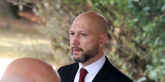 ZMAJLOVIĆ O MATIJEVIĆU: Očito je veliki strah, izvlače se afere koje se nisu dogodile