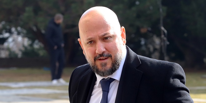 BIVŠI MINISTAR: 'Cijene nisu normalne! Kavu i dvije kugle sladoleda u Zagrebu platio sam više od 8 eura'