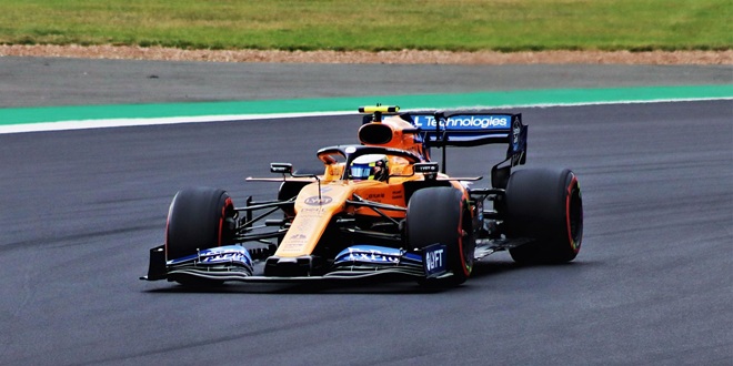 Počela nova sezona Formule 1, prvi startni red u Australiji izborili McLareni 