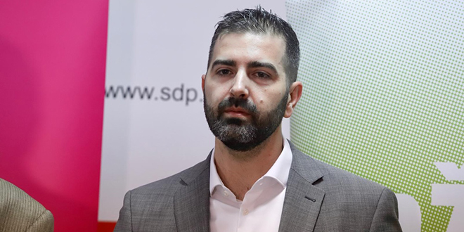EVO ZBOG ČEGA DORH PROVODI IZVIDE Davora Matijevića, majku i sestru prijavio njegov ujak iz Kalifornije zbog očevog stana u Dubrovačkoj 