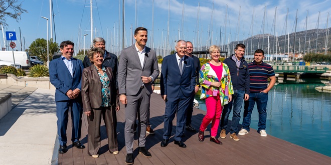 Nezavisna lista Josipa Berketa u petak organizira besplatni koncert u Kaštelima