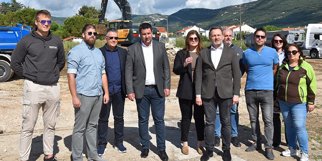 FOTOGALERIJA Započeli radovi na najvećem vrtiću u Kaštelima, evo kako će izgledati