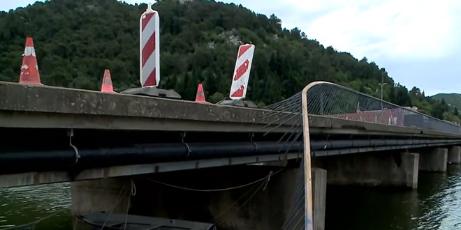 Pijani vozač, koji je kraj Opuzena ubio troje ljudi, ide u istražni zatvor