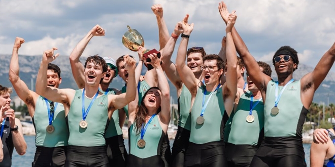 DOMINACIJA ENGLESKIH SVEUČILIŠTA Zlato studenticama Oxforda i studentima Cambridgea