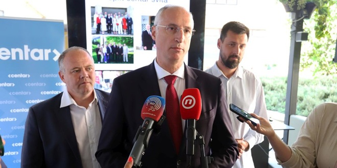 Ivošević odgovorio Matijeviću: 'Mi ne varamo starce, ne maltretiramo žene'