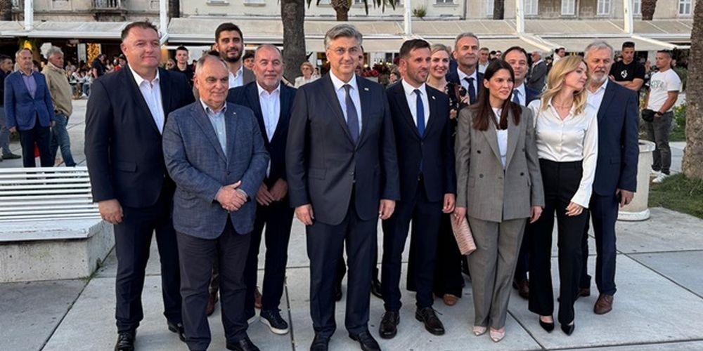 PLENKOVIĆ S RIVE: 'Vlada je osigurala sredstva za Poljud, očekujemo da se najljepši hrvatski stadion obnovi' 