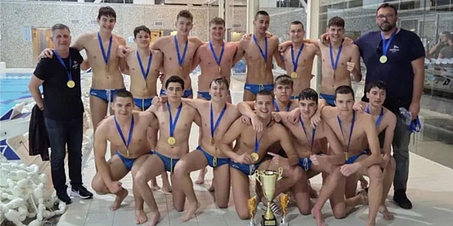 VATERPOLO Mlađi juniori Jadrana najbolji u državi!
