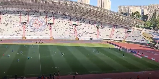 VIDEO Provjerite kako je reagirao Poljud kad su igrači Hajduka istrčali na zagrijavanje