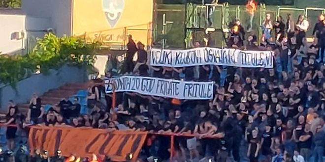 Funcuti digli poruku '...vi zadnjih 20 godina frigate fritule', a s razglasa puštena Grašina pjesma