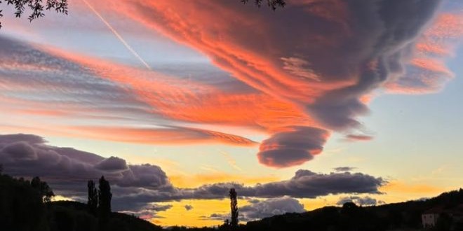 FOTO-UBOD Pogledajte nebo snimljeno nad Cetinom
