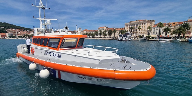 Dvije nove brodice isporučene lučkim kapetanijama u Puli i Splitu