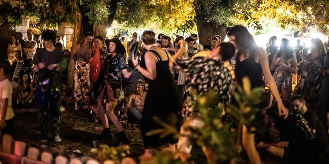 Šibenska noć ispred Azimuta: Vinilna groznica pod zvijezdama uz DJ Stipu i Baku