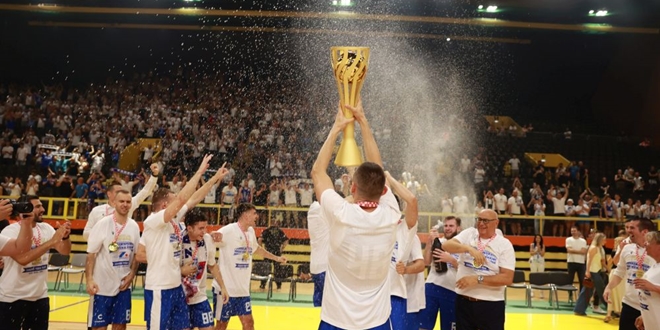 FOTOGALERIJA Slavlje Zadrana, pogledajte kako je bilo na Gripama