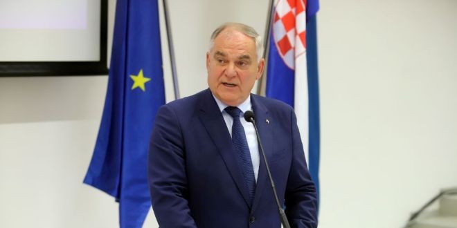 PRVE PORUKE Župan čestitao vijećnicima i najavio prve prijedloge, predsjednik Skupštine zadovoljan