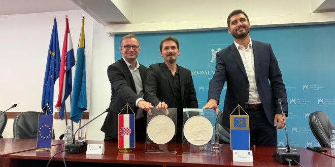 MEDALJA KRALJ TOMISLAV Trajni pečat proslave obljetnice Hrvatskog Kraljevstva