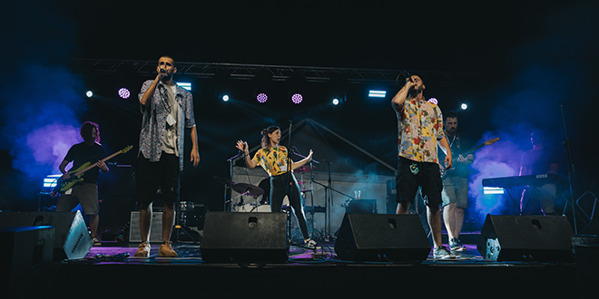 VIDEO Kaubojski okršaj na uzavrelome kamenjaru u novome singlu Nekih Repera