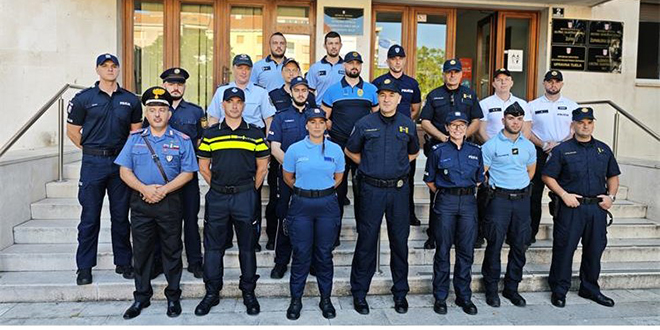 SIGURNA TURISTIČKA DESTINACIJA Strani policajci stigli u Splitsko-dalmatinsku županiju