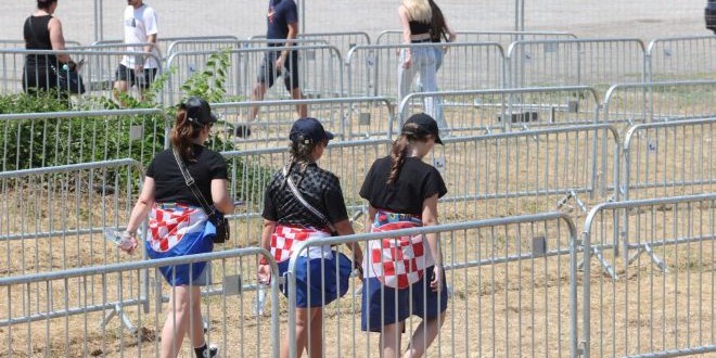 STANJE UOČI KONCERTA Hitni medicinski timovi nisu imali intervencija do 13 sati