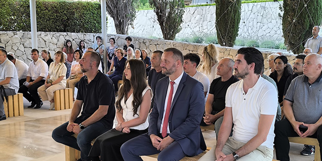 FOTOGALERIJA Podstrana ima novi prostor za oproštaj od pokojnika