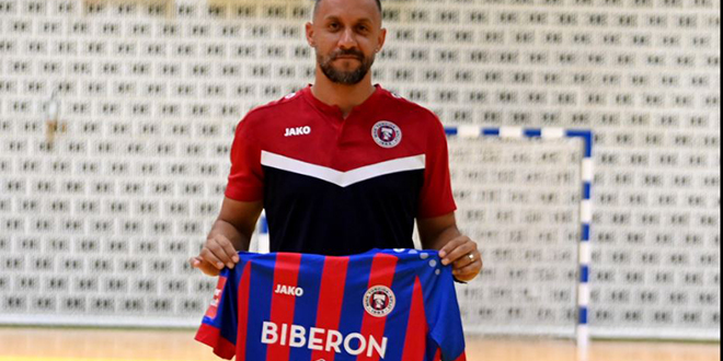 Torcida Biberon ima novog trenera!