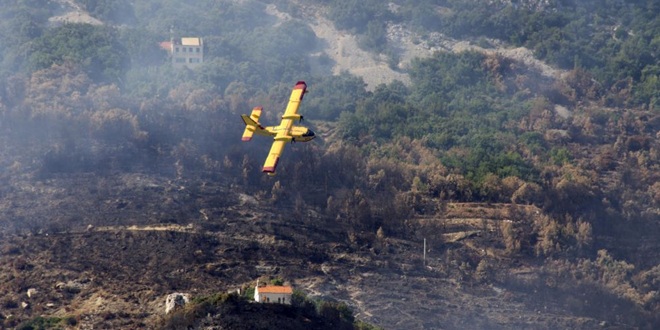 POŽAR U KAŠTELIMA Vatra je napravila veliku štetu