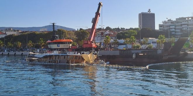 Izvlači se 'Kruna mora' iz splitske luke