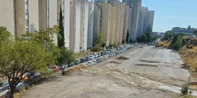 Sućidar dobiva garažu, pogledajte komentar stanovnika Plokita