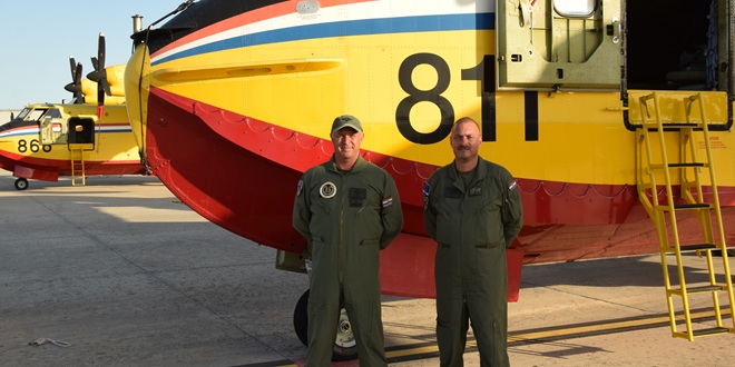 Canadair HRZ-a vratio se s gašenja požara u Albaniji