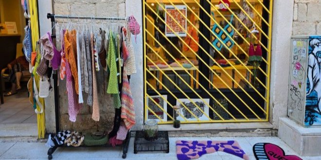 KOLOVOZ U ZONI Bogat program počinje izradom narukvica i sajmom rukotvorina