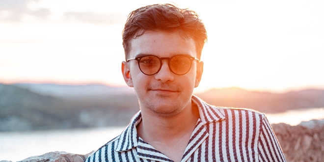 Martin Kosovec proputovao Hrvatsku da bi snimio spot za pjesmu 'Atlas'