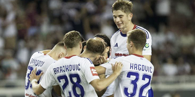 HAJDUK STOPERE IZBACUJE KAO NA TRACI: 'On je jako inteligentan, dobar u skoku i tehnički školovan!'