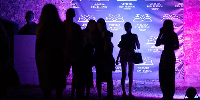 Film, more i puna kina: Vrboska Film Festival zatvoren uz dodjelu Plavih palmi i s više od 1000 posjetitelja