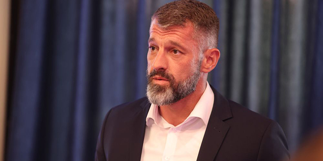 UŽIVO Tadinac: Tko je odobrio povećanje primanja članovima Uprave?; Jujnović Lučić: Mislimo da su ta primanja adekvatna