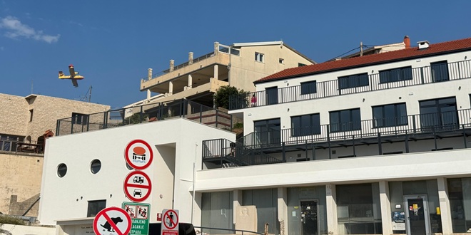 POŽAR U KRILU Turisti puni povjerenja: Ne vraćamo se kući
