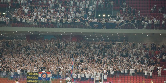 FOTOGALERIJA: Hajduk u Albaniji ima ogromnu podršku