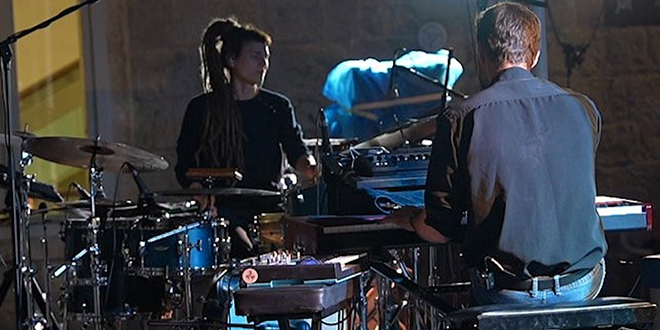 FOTOGALERIJA Pljusak odgodio koncert u Sinju, ali jazz duo Obradović-Tixier oduševio publiku