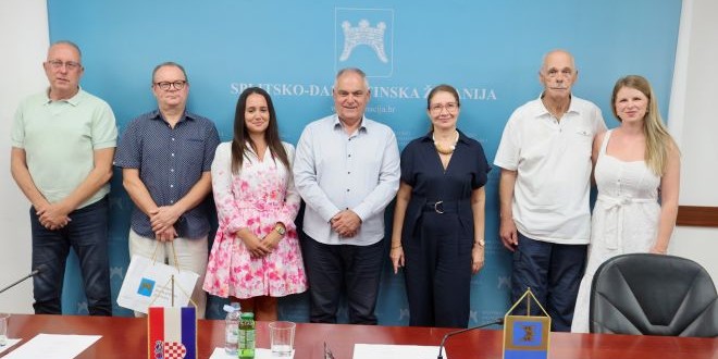 FOTO Jedno od najstarijih kulturno-umjetničkih društva kod župana Bobana: 'Drago mi je što će se predstaviti u Americi'