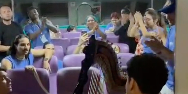 VIDEO Folkloraši iz cijelog svijeta digli atmosferu u Jadrolinijinom katamaranu