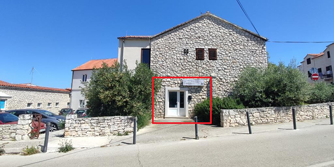 Zadnji tjedan u kolovozu možete pogledati poslovne prostote koje država daje u zakup, jedan je na Braču 