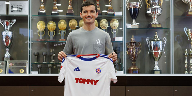 Španjolski veznjak oglasio se nakon potpisa za Hajduk