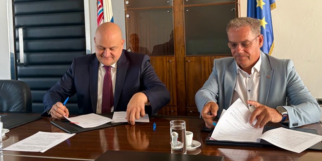 Potpisan dporazum o pripremi i provedbi strateškog projekta Nacionalnog programa razvoja širokopojasne agregacijske infrastrukture