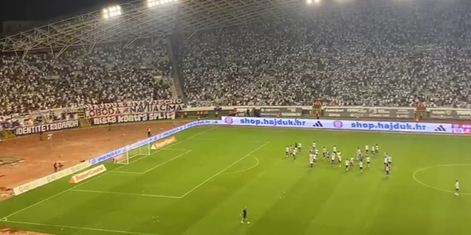 VIDEO Pogledajte kako su 'bijeli' pozdravili navijače nakon remija s Rijekom