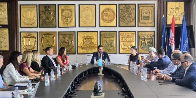Splitska vlast sastala se s HUP-om, dogovoreno osnivanje Gospodarsko-socijalnog vijeća