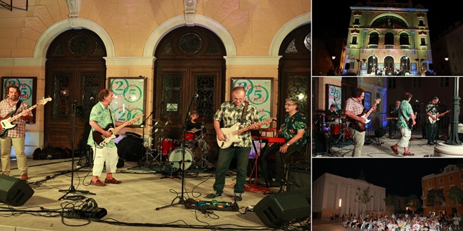 FOTO/VIDEO Spli'ski litnji koluri: Koncert grupe After Fire