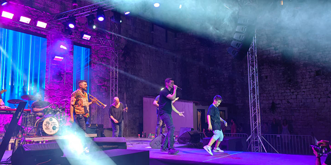 FOTO/VIDEO Treći nastup S.A.R.S.-a na KulaKula festivalu: Show 'ukrao' osmogodišnji Gabrijel