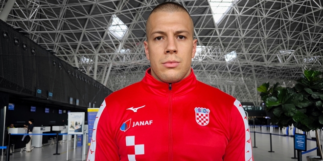 BOKS Luka Pratljačić nokautom do osmine finala Svjetskog prvenstva u Liverpoolu